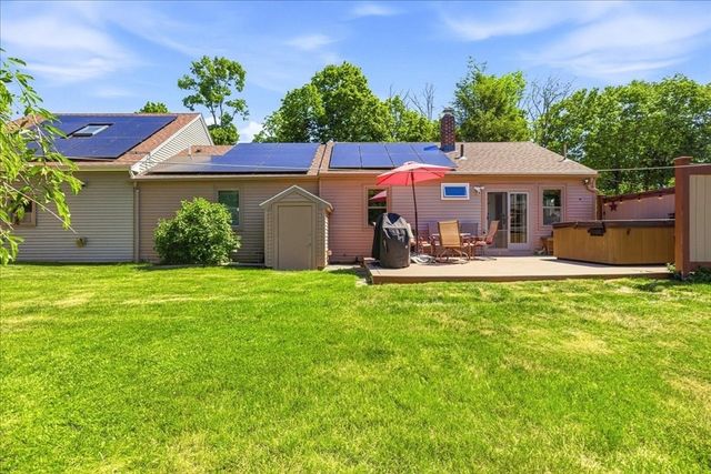 179 Rowayne Park, Bridgewater, MA 02324
