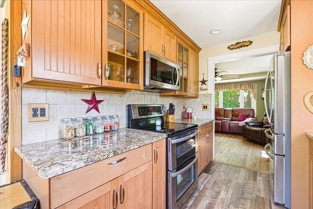 179 Rowayne Park, Bridgewater, MA 02324
