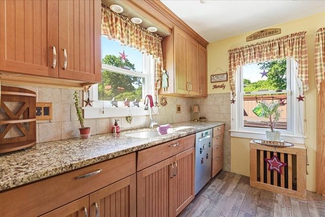 179 Rowayne Park, Bridgewater, MA 02324