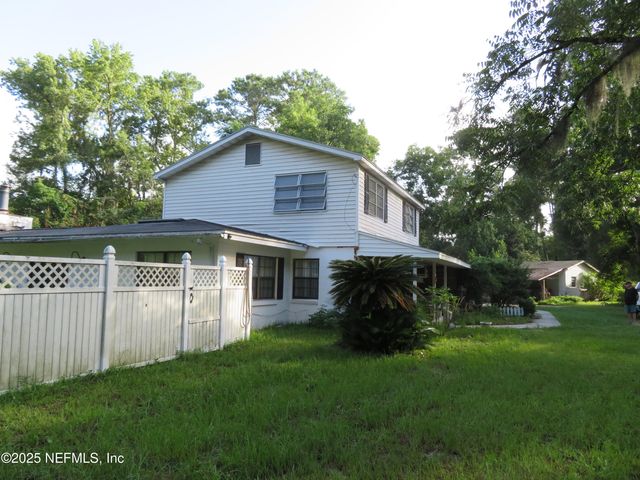 1836 NEW BERLIN Road, Jacksonville, FL 32218