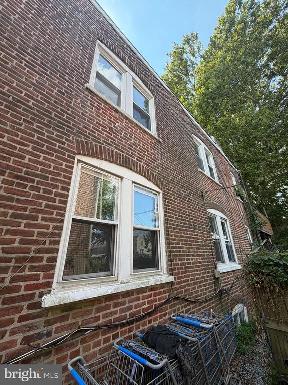 936 SIMPSON, CRUM LYNNE, PA 19022 — photo 3