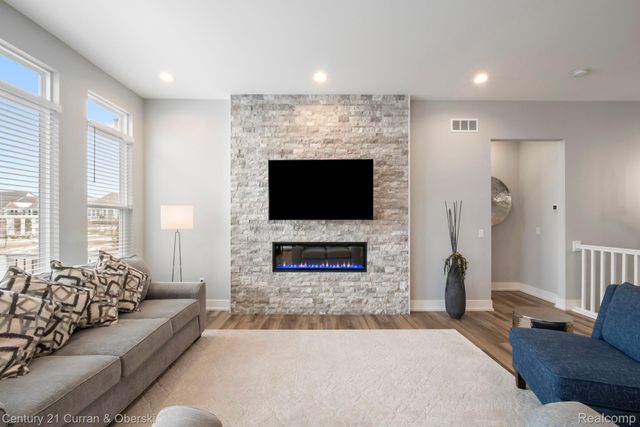 17291 Garden Ridge Lane, Northville Township, MI 48168