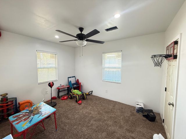 802 W 5th Street, Stuttgart, AR 72160