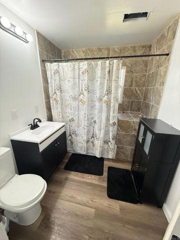 802 W 5th Street, Stuttgart, AR 72160