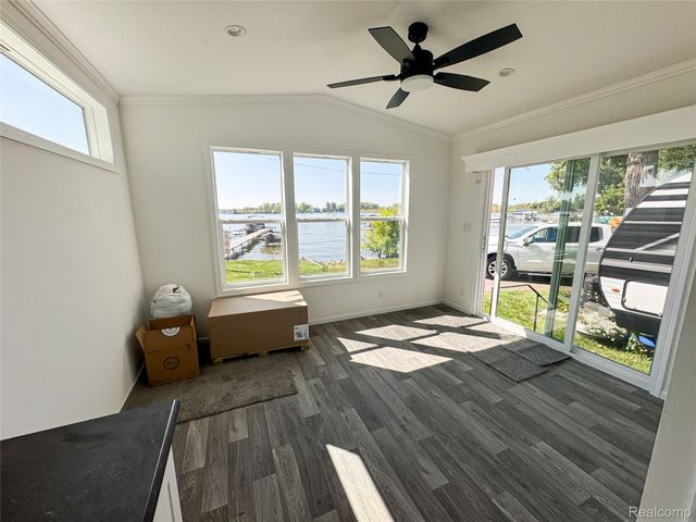 2 Serenity Shore, Fenton Charter Township, MI 48430