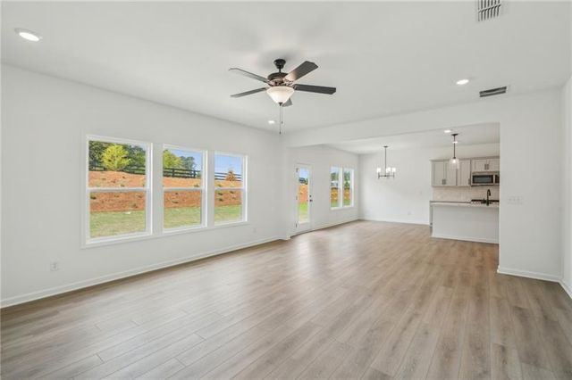522 Silverleaf Trl, Bethlehem, GA 30620