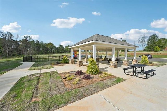 522 Silverleaf Trl, Bethlehem, GA 30620