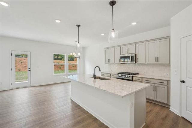 522 Silverleaf Trl, Bethlehem, GA 30620