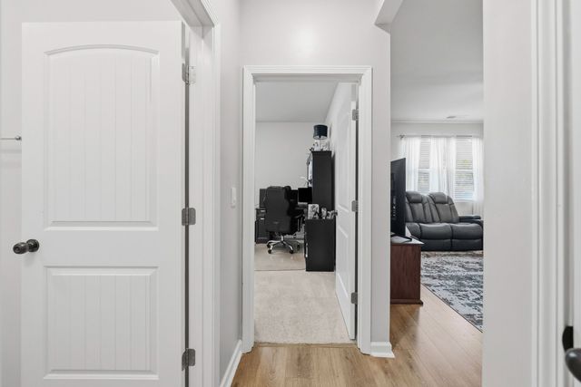 5097 Hunters Village Dr, Lebanon, TN 37087