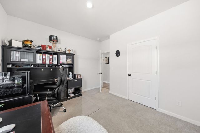 5097 Hunters Village Dr, Lebanon, TN 37087