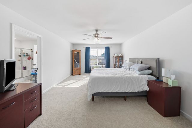 5097 Hunters Village Dr, Lebanon, TN 37087