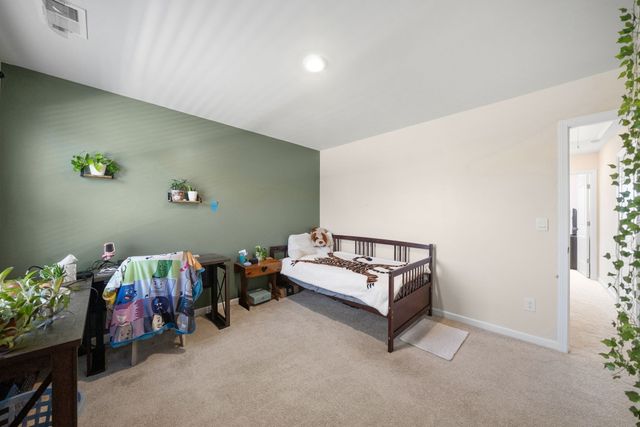 5097 Hunters Village Dr, Lebanon, TN 37087