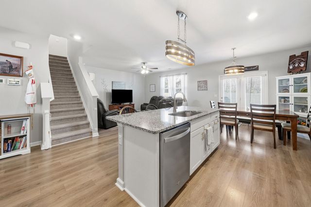 5097 Hunters Village Dr, Lebanon, TN 37087