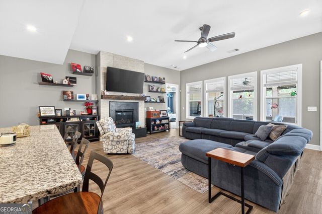 248 Chatuge Drive, Hoschton, GA 30548