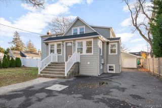 8 Garfield Avenue 1, Farmingdale, NY 11735