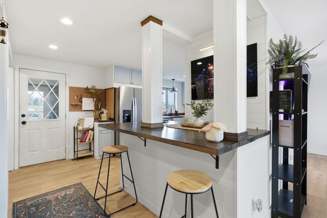 18105 E 32nd Ave, Greenacres, WA 99016