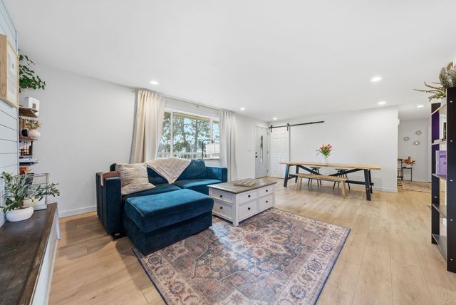 18105 E 32nd Ave, Greenacres, WA 99016