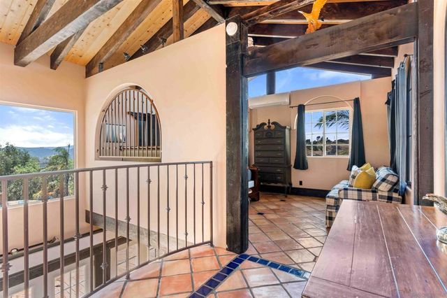 2369 Vern Dr, Fallbrook, CA 92028