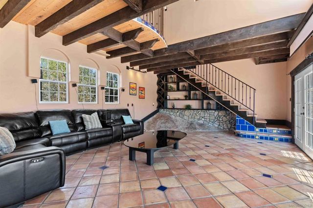 2369 Vern Dr, Fallbrook, CA 92028