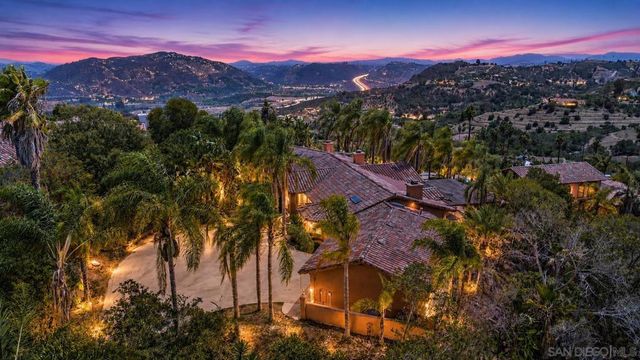 2369 Vern Dr, Fallbrook, CA 92028