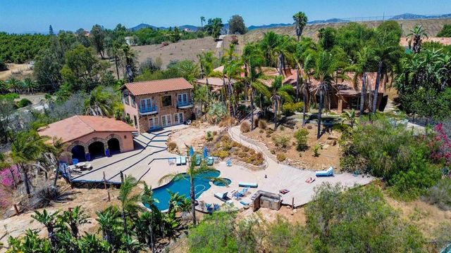 2369 Vern Dr, Fallbrook, CA 92028
