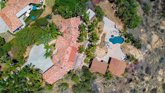 2369 Vern Dr, Fallbrook, CA 92028
