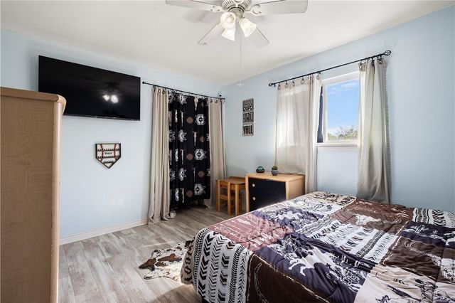 204 Wilshire Cr, Portland, TX 78374