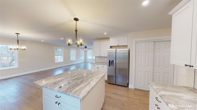 1402 State Route 52, Walden, NY 12586