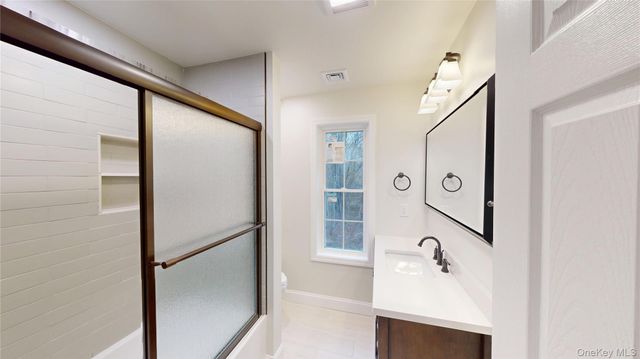 1402 State Route 52, Walden, NY 12586