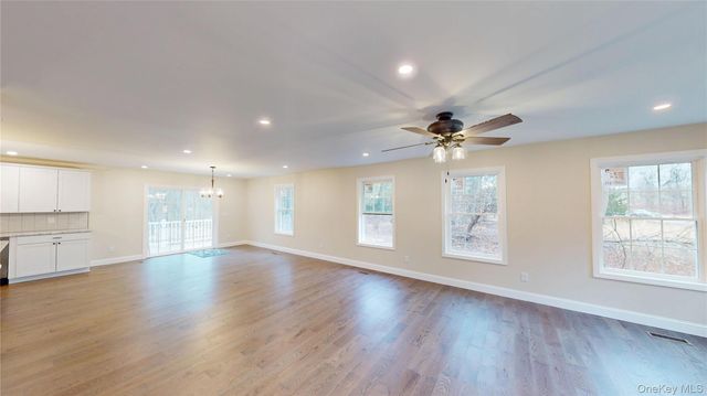 1402 State Route 52, Walden, NY 12586