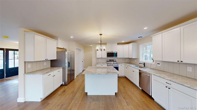 1402 State Route 52, Walden, NY 12586