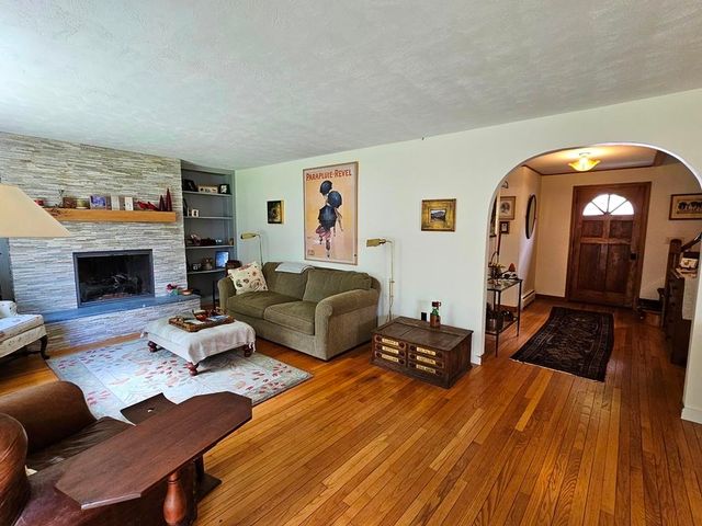 31 Hastings Avenue, Keene, NH 03431