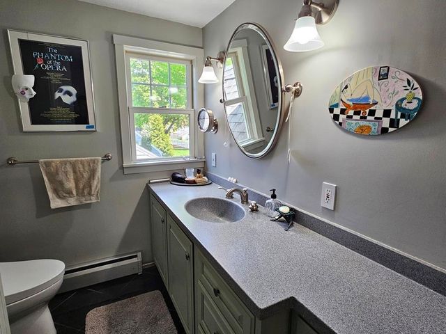 31 Hastings Avenue, Keene, NH 03431