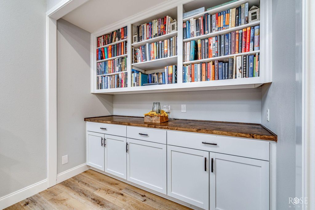 Image 10 of property listing at 3305 Silver Spur Drive, San Angelo, TX 76904