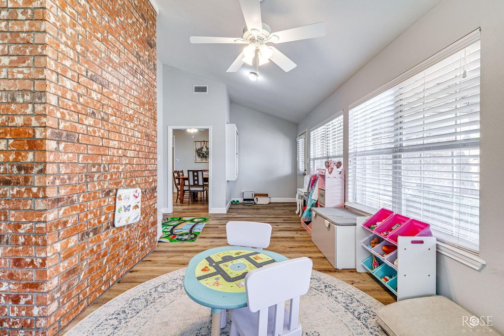 Image 36 of property listing at 3305 Silver Spur Drive, San Angelo, TX 76904