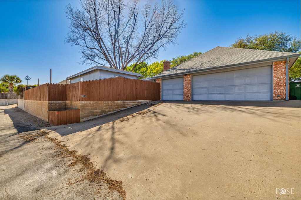 Image 44 of property listing at 3305 Silver Spur Drive, San Angelo, TX 76904