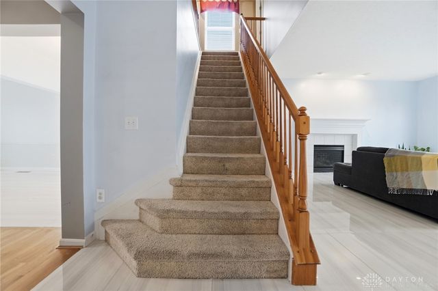 175 Farmridge Road, Springboro, OH 45066