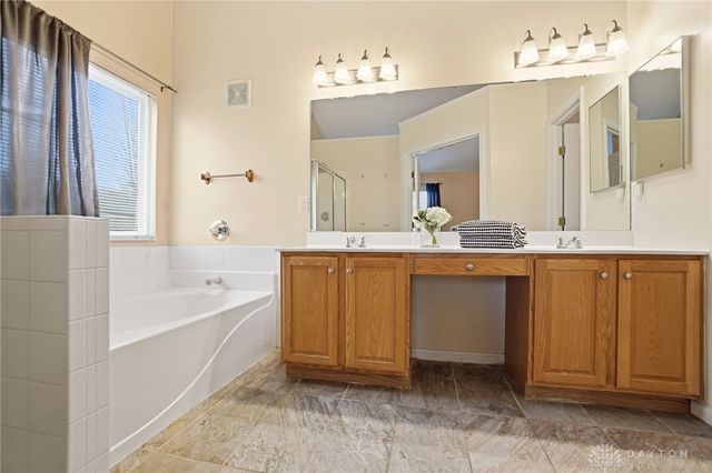 175 Farmridge Road, Springboro, OH 45066