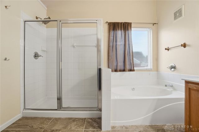 175 Farmridge Road, Springboro, OH 45066