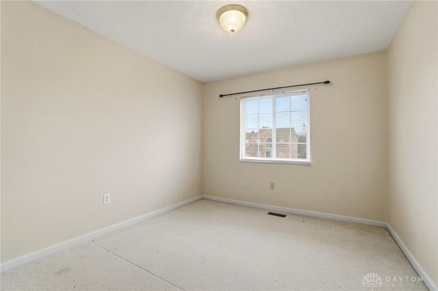 175 Farmridge Road, Springboro, OH 45066