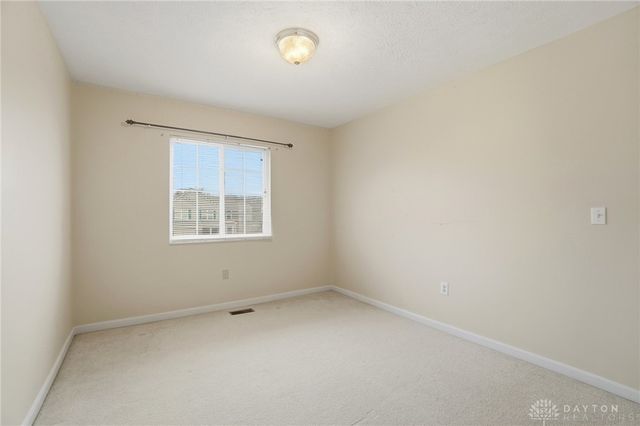 175 Farmridge Road, Springboro, OH 45066