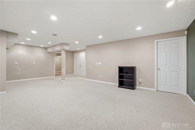 175 Farmridge Road, Springboro, OH 45066