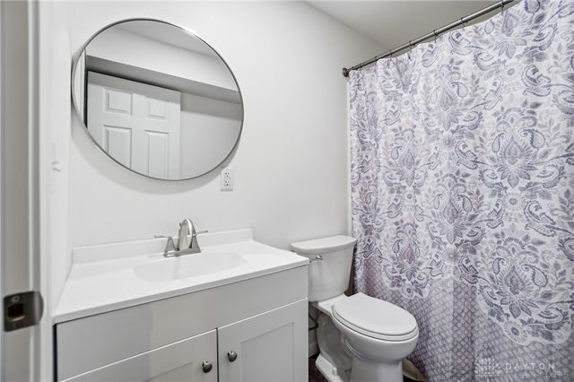 175 Farmridge Road, Springboro, OH 45066