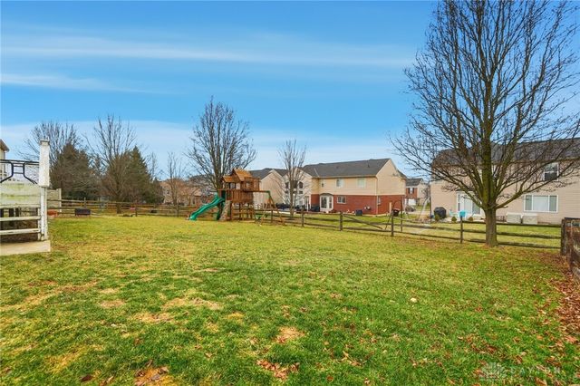 175 Farmridge Road, Springboro, OH 45066