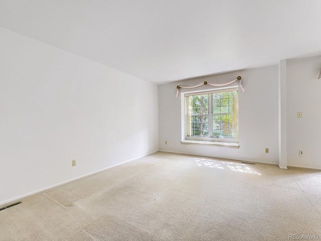 7114 S Poplar Way, Centennial, CO 80112
