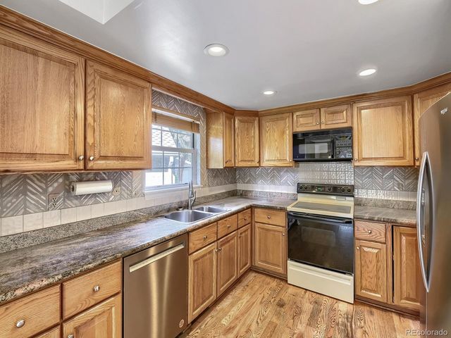 7114 S Poplar Way, Centennial, CO 80112