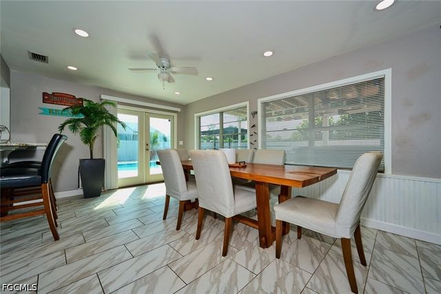 2212 Crystal DR, Fort Myers, FL 33907