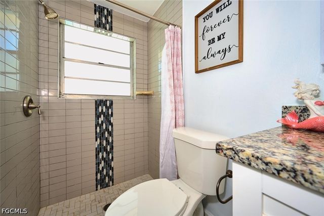 2212 Crystal DR, Fort Myers, FL 33907