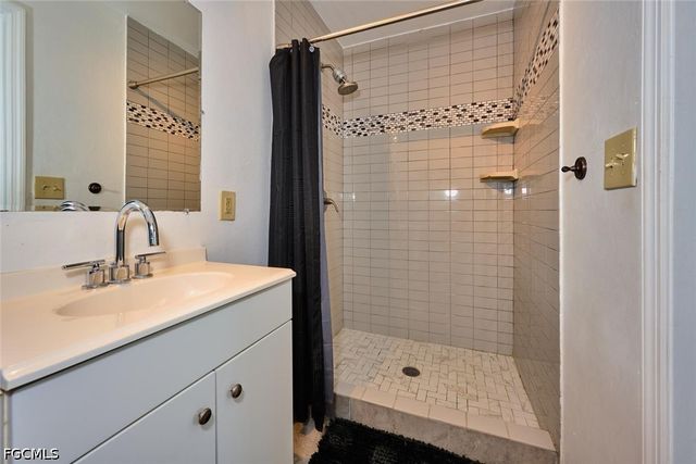 2212 Crystal DR, Fort Myers, FL 33907