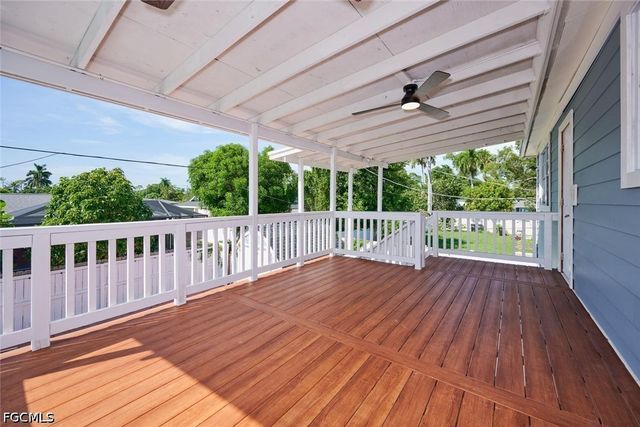 2212 Crystal DR, Fort Myers, FL 33907